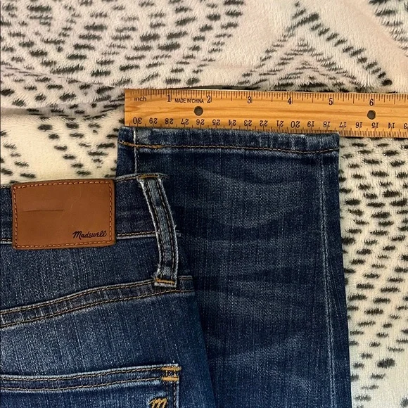 Madewell Women's High Riser Skinny Jeans in Indigo Blue Wash - Picture 3 of 7